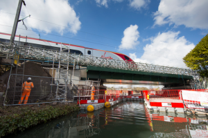 Rail Bridge pontoon walkway and work platform